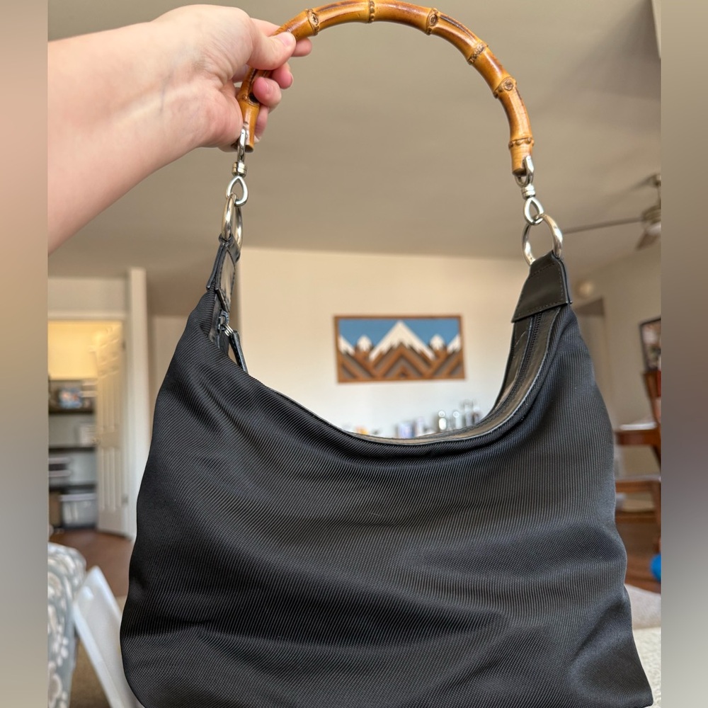 Gucci Black Shoulder Bag with Bamboo Handle - Picture 3 of 6